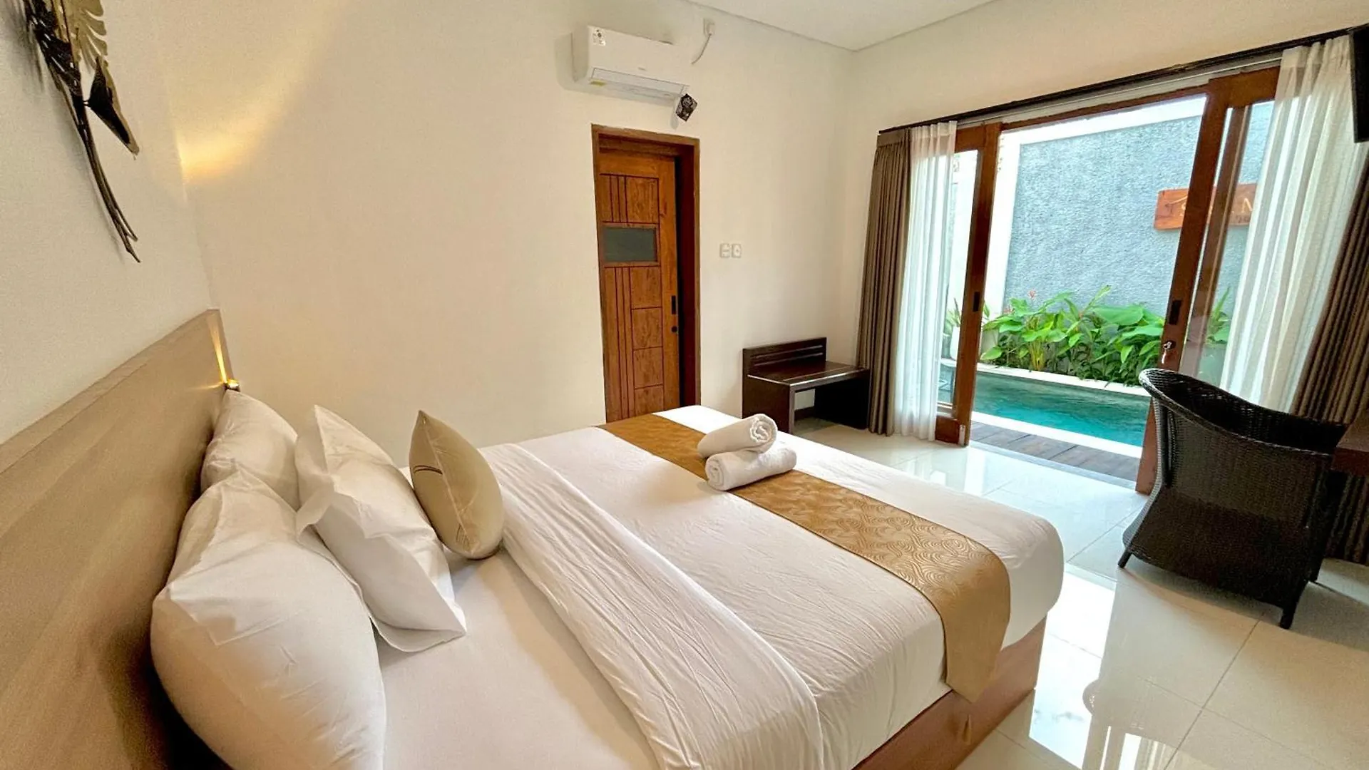 Surya Mesari Villa Seminyak  Bed & Breakfast Seminyak (Bali)