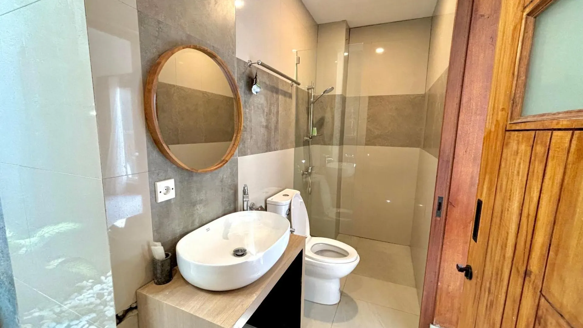 Bed & Breakfast Surya Mesari Villa Seminyak